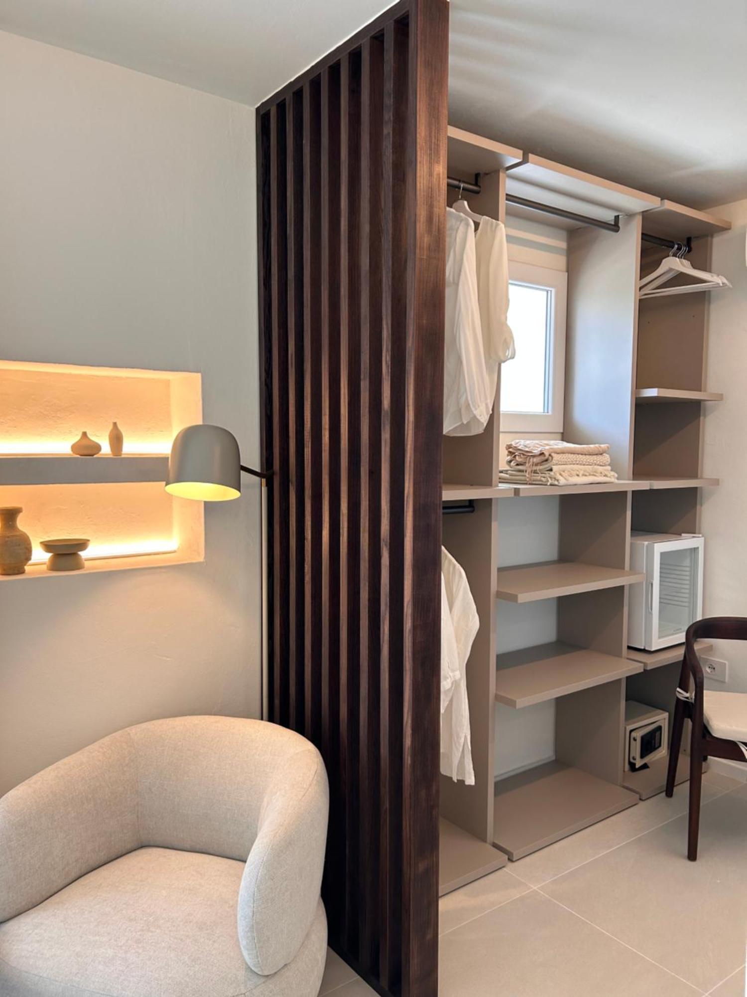Vireo Rooms Santa Maria Navarrese Bagian luar foto